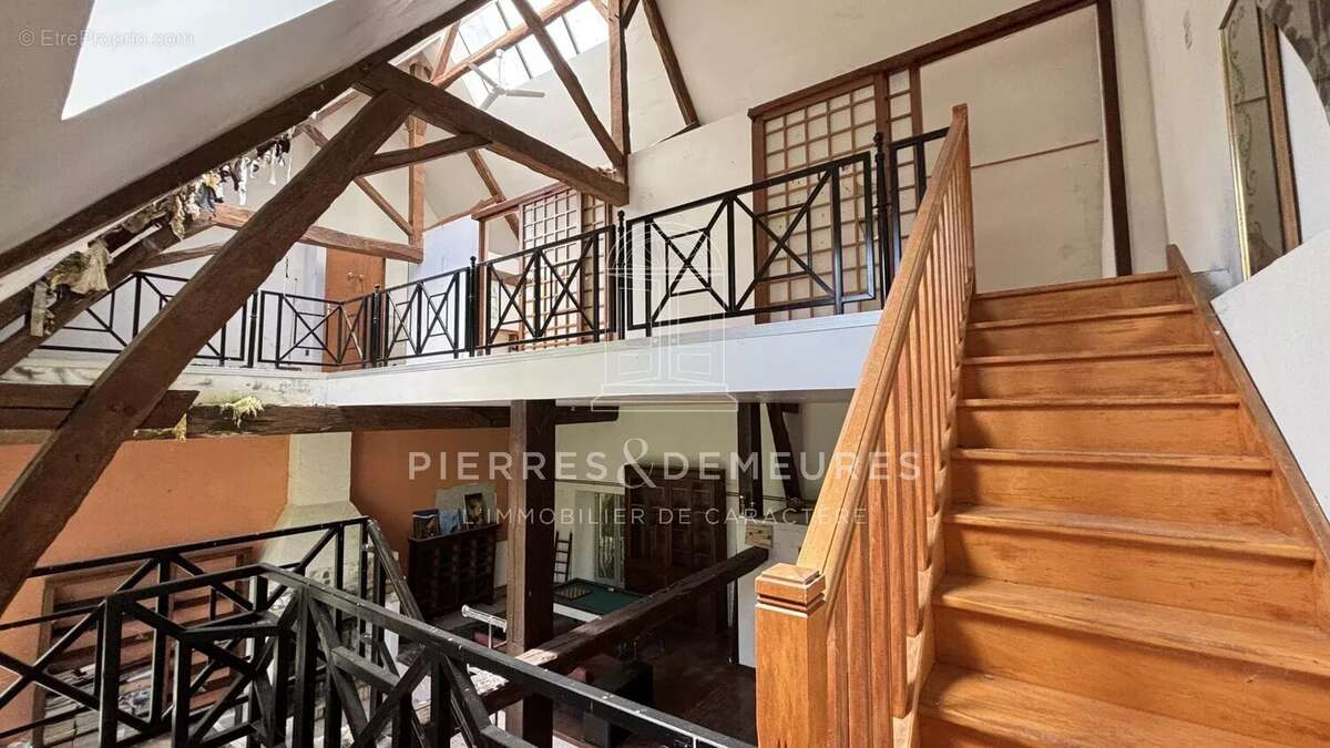 Deux habitats en un pour cette ancienne fermette - photo 3