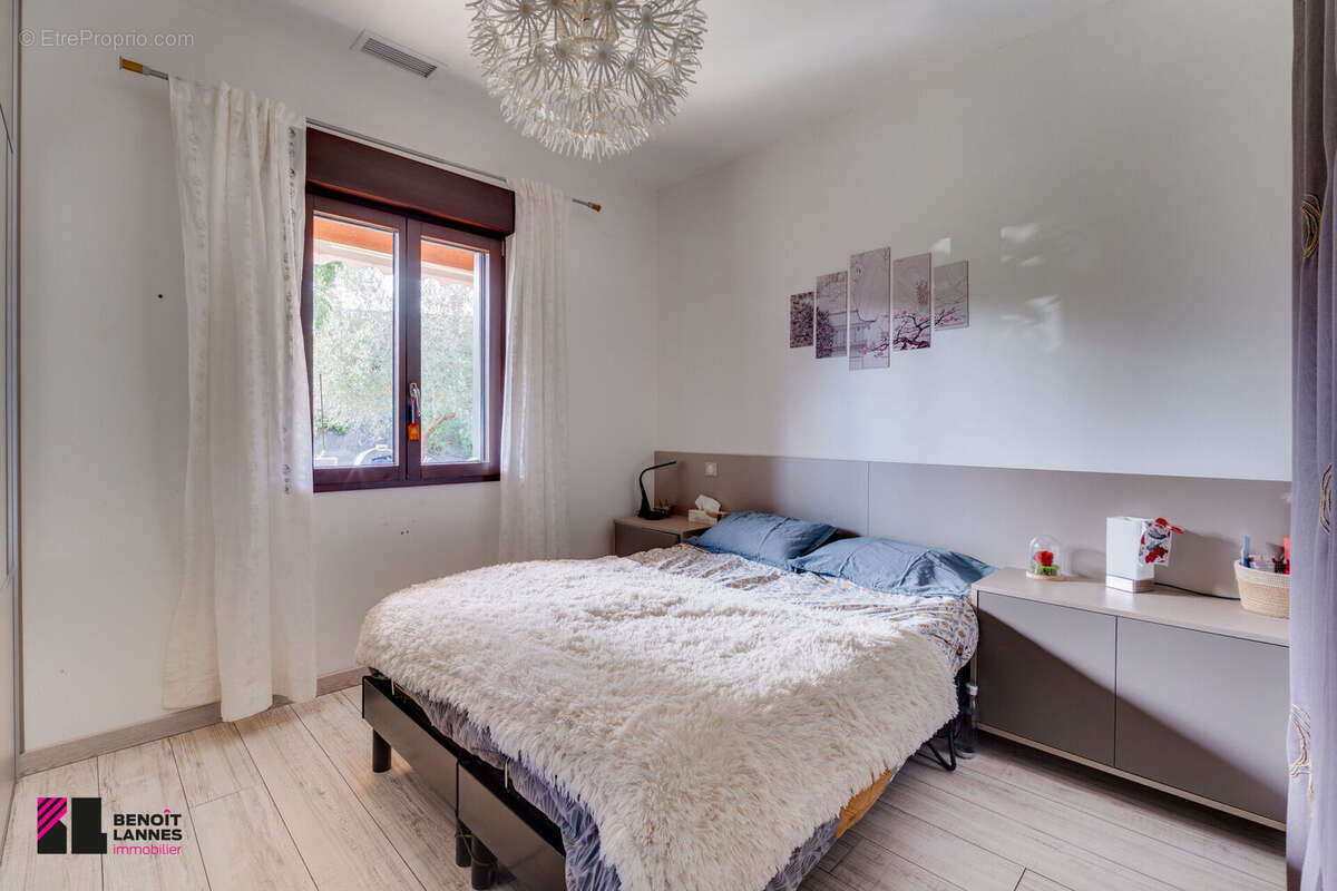 Photo 8 - Maison à LAPEYROUSE-FOSSAT