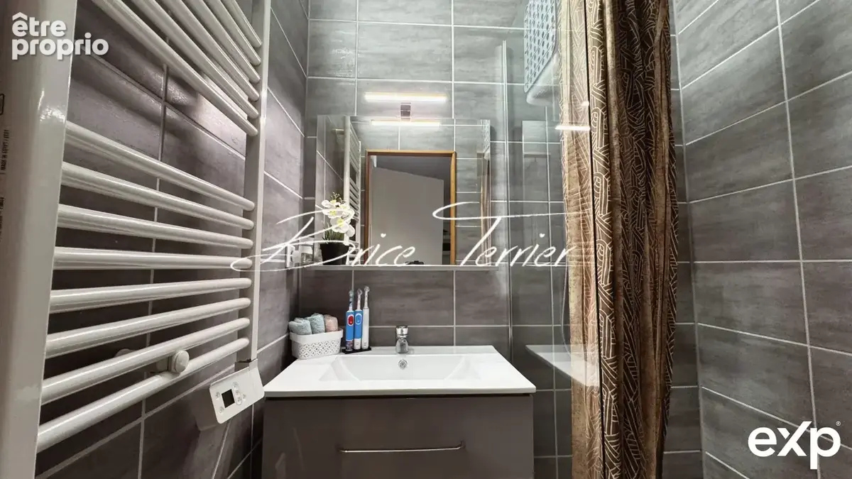 Appartement 35 m² à Meythet  - photo 5