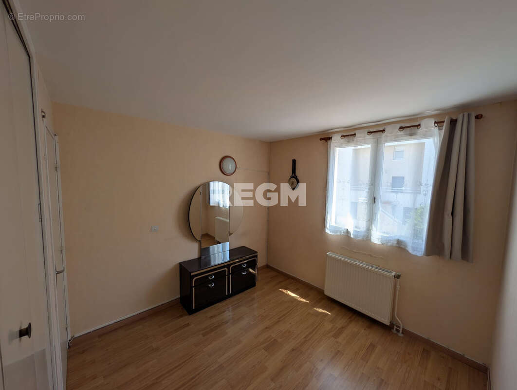 Appartement à AULNAY-SOUS-BOIS