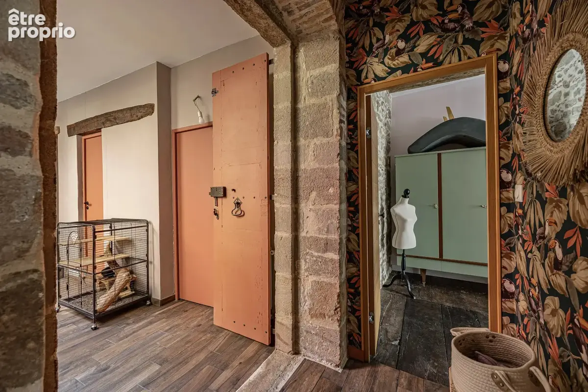 Magnifique propriété rénovée de 3 chambres au cœur de la ville médiévale de Figeac ! - photo 12