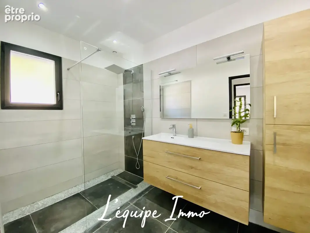 Maison T4 avec piscine et garage sur terrain de 1100m2 - photo 19