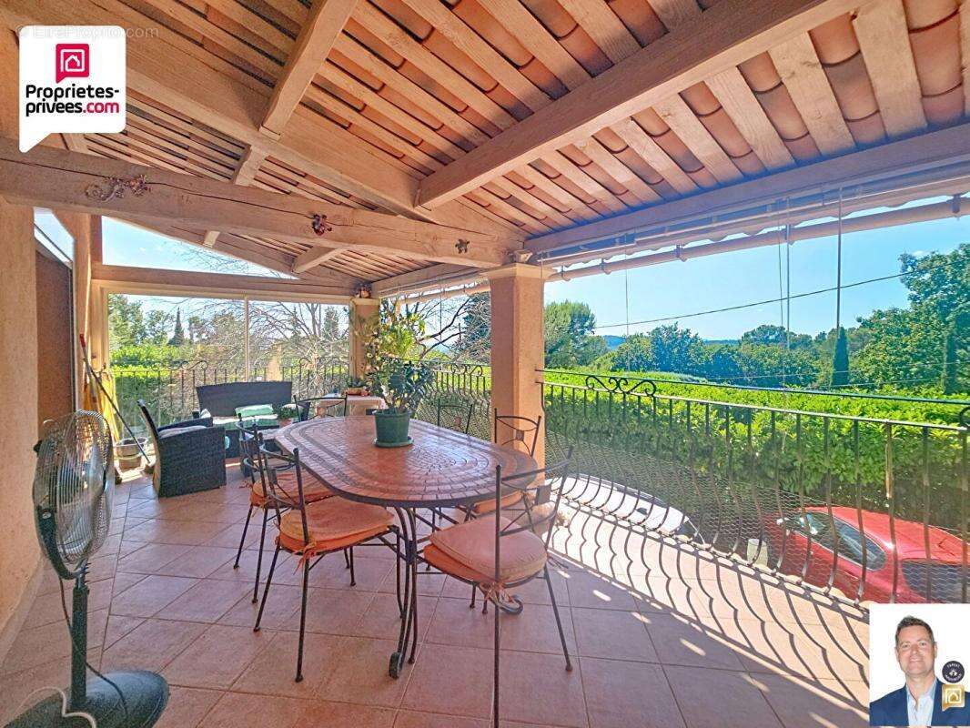 Maison à SAINT-CEZAIRE-SUR-SIAGNE