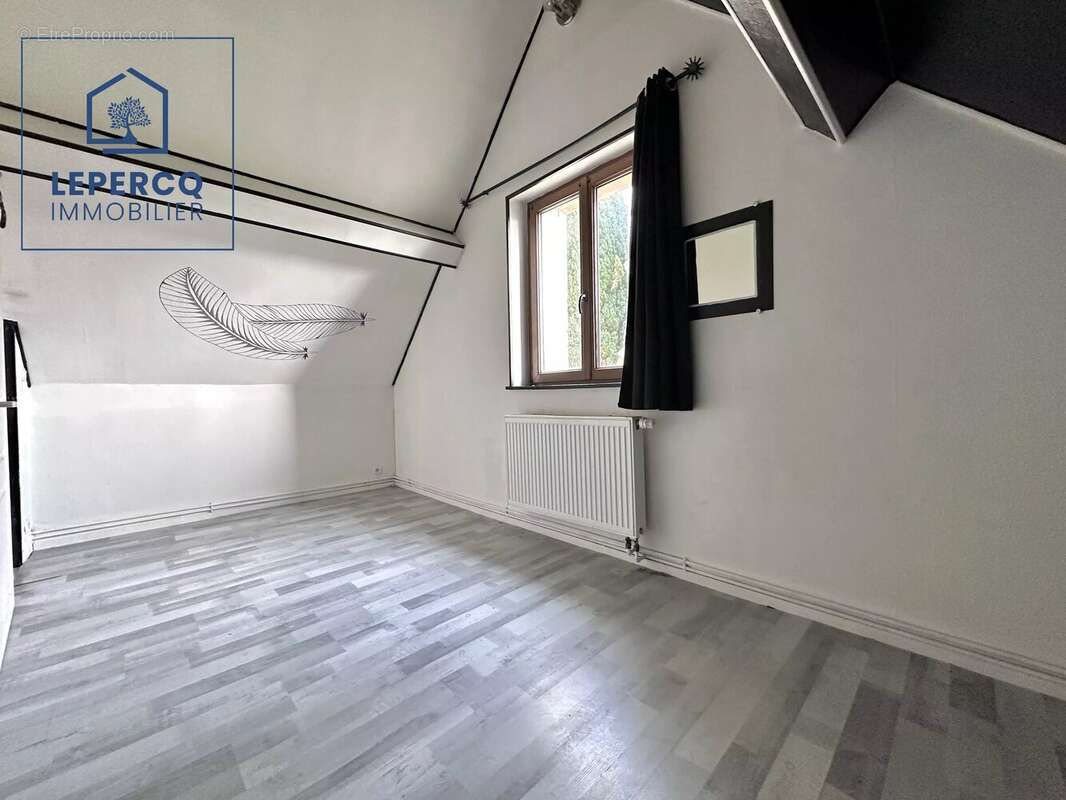 Maison à CREPY-EN-VALOIS