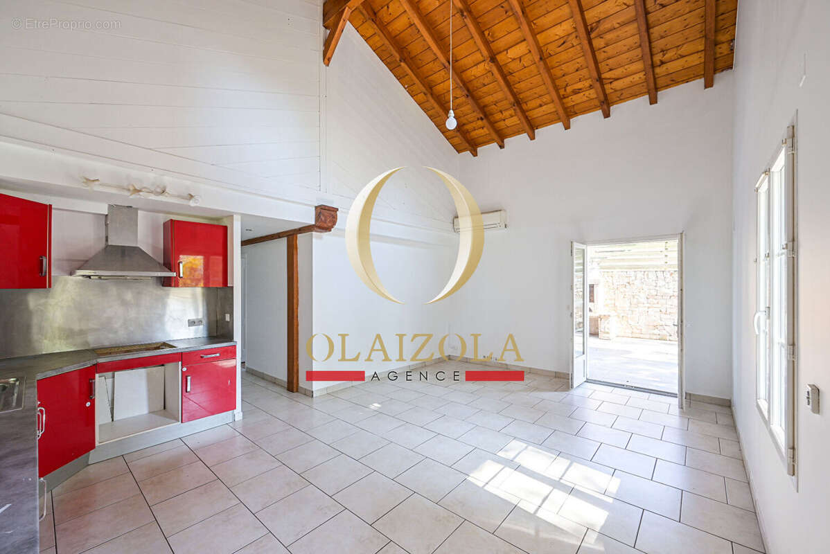 Maison à SAINT-PEE-SUR-NIVELLE