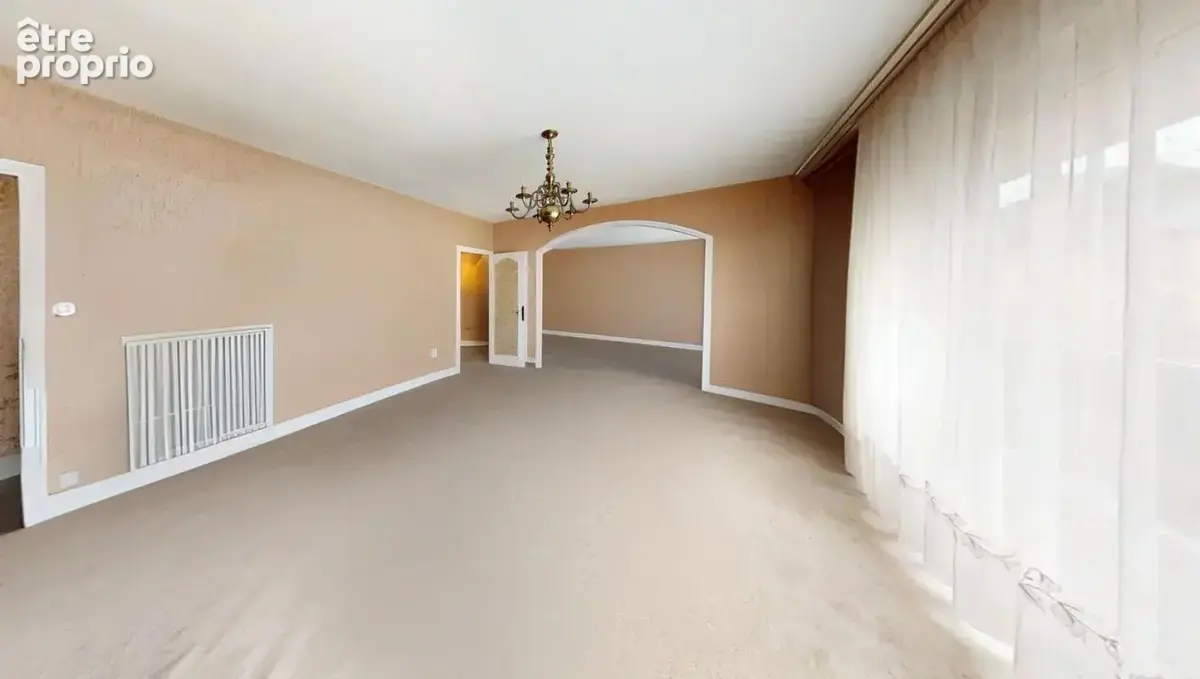 Grand appartement proche du centre ville - photo 2
