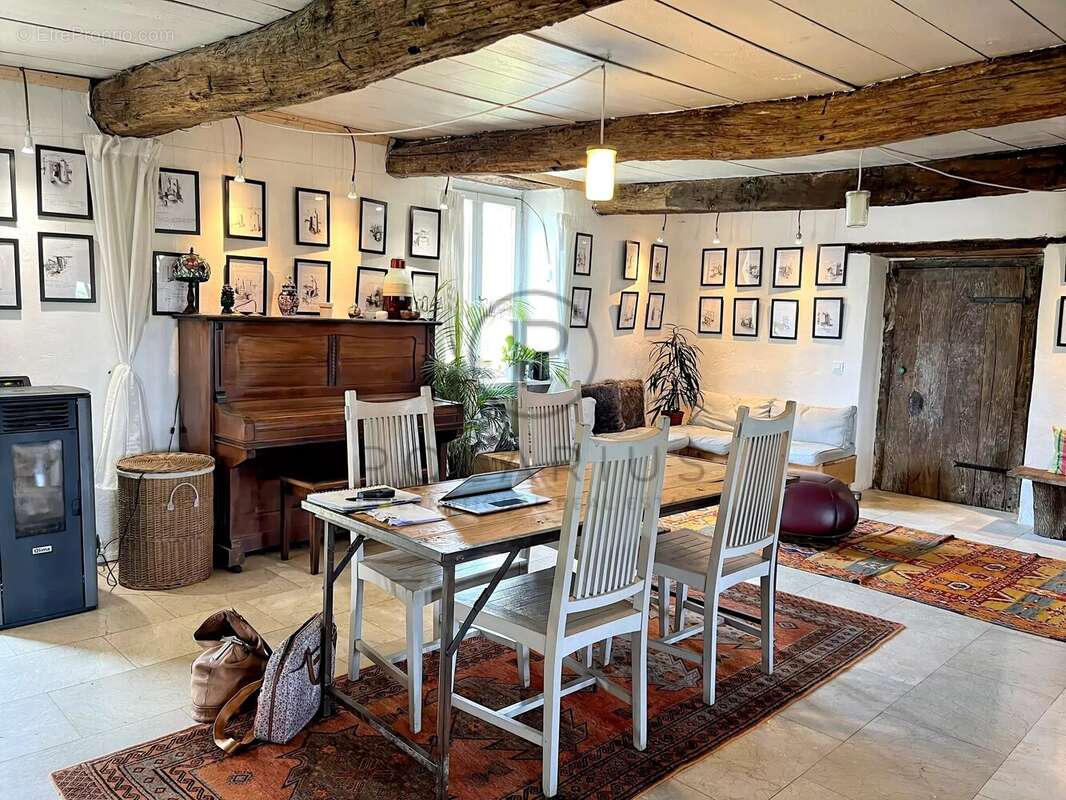 Maison à CAZAC