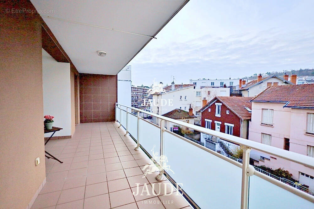 Appartement à CHAMALIERES