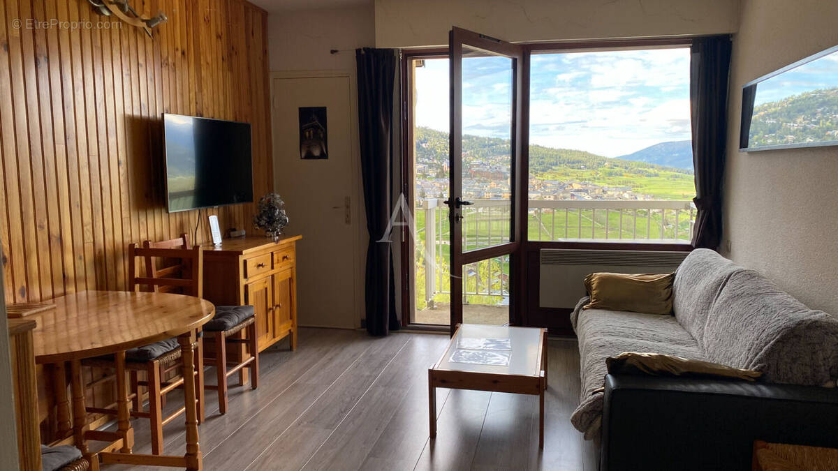 Appartement à LES ANGLES