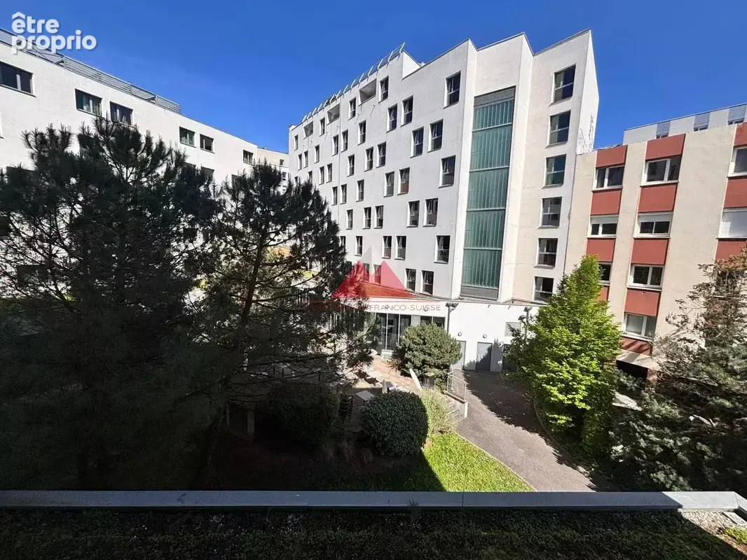 Baisse de prix ! ideal investisseur – t2 divisé en 2 studios – résidence étudiante - photo 5