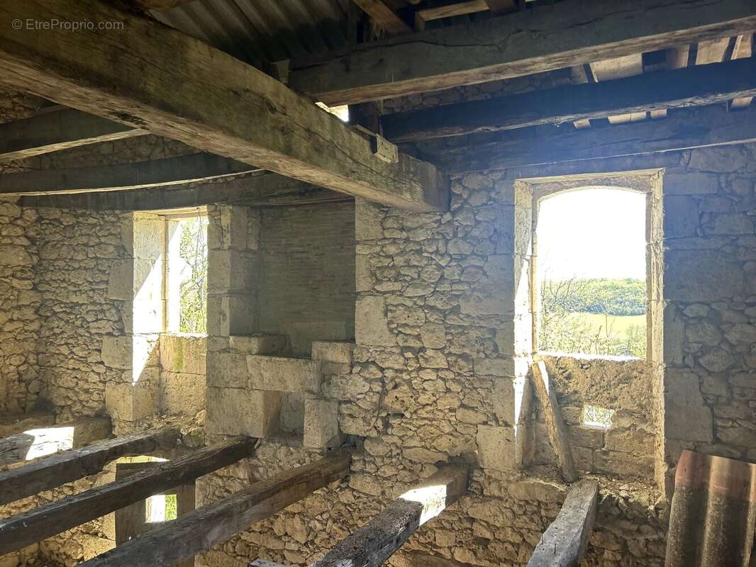 Maison à LACOUR