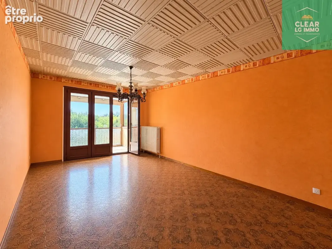 Maison familiale avec véranda et jardin - photo 7