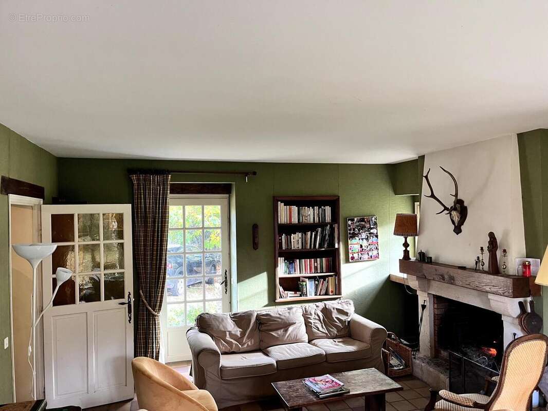 Photo 8 - Maison à COURCAY