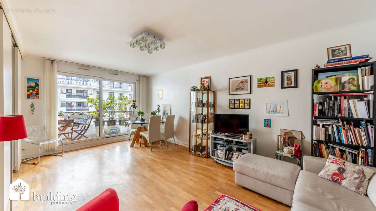 Appartement à LEVALLOIS-PERRET
