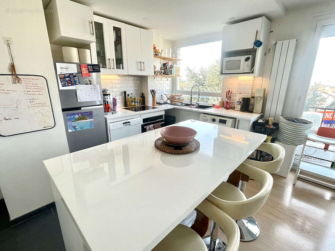 Appartement à COLOMBES