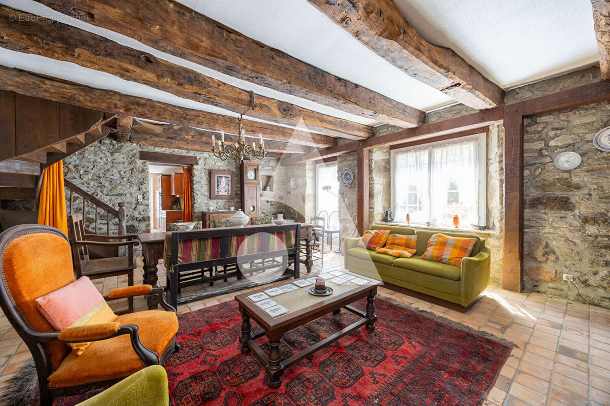 Longère + maison en pierres - LE MENE - photo 16