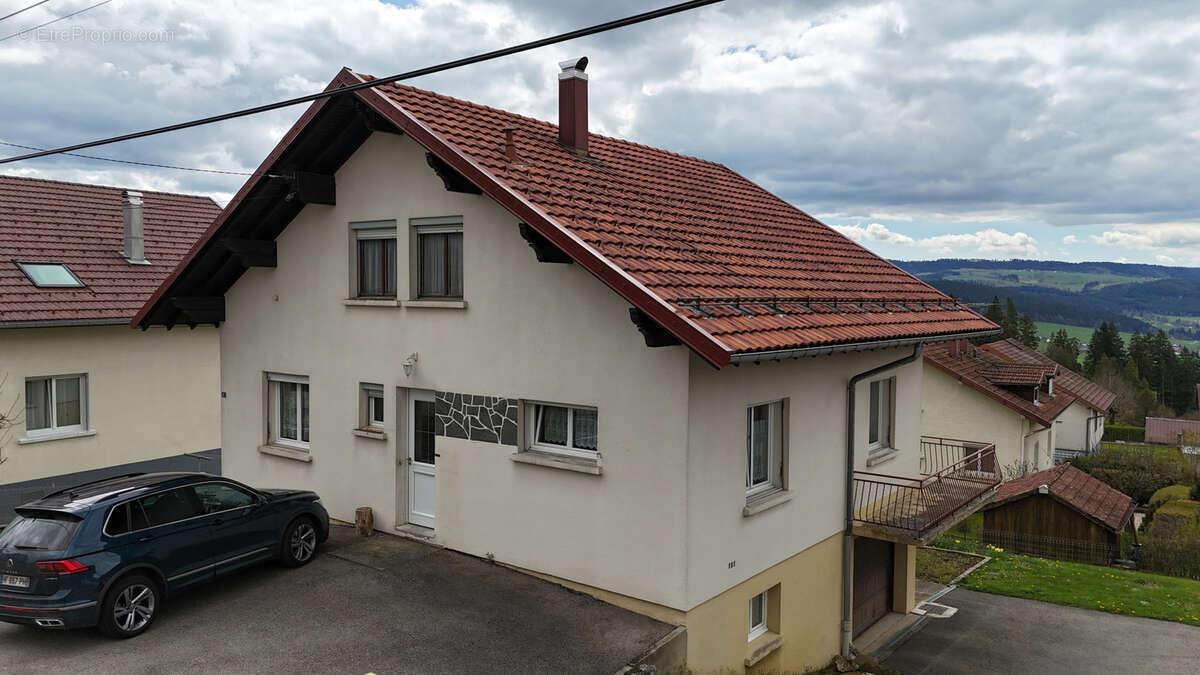 Maison à LES FINS