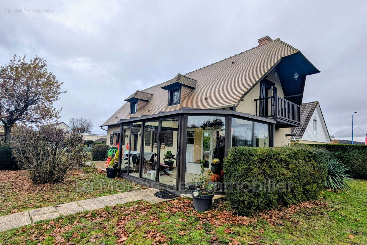 Maison à TOURVILLE-LA-RIVIERE