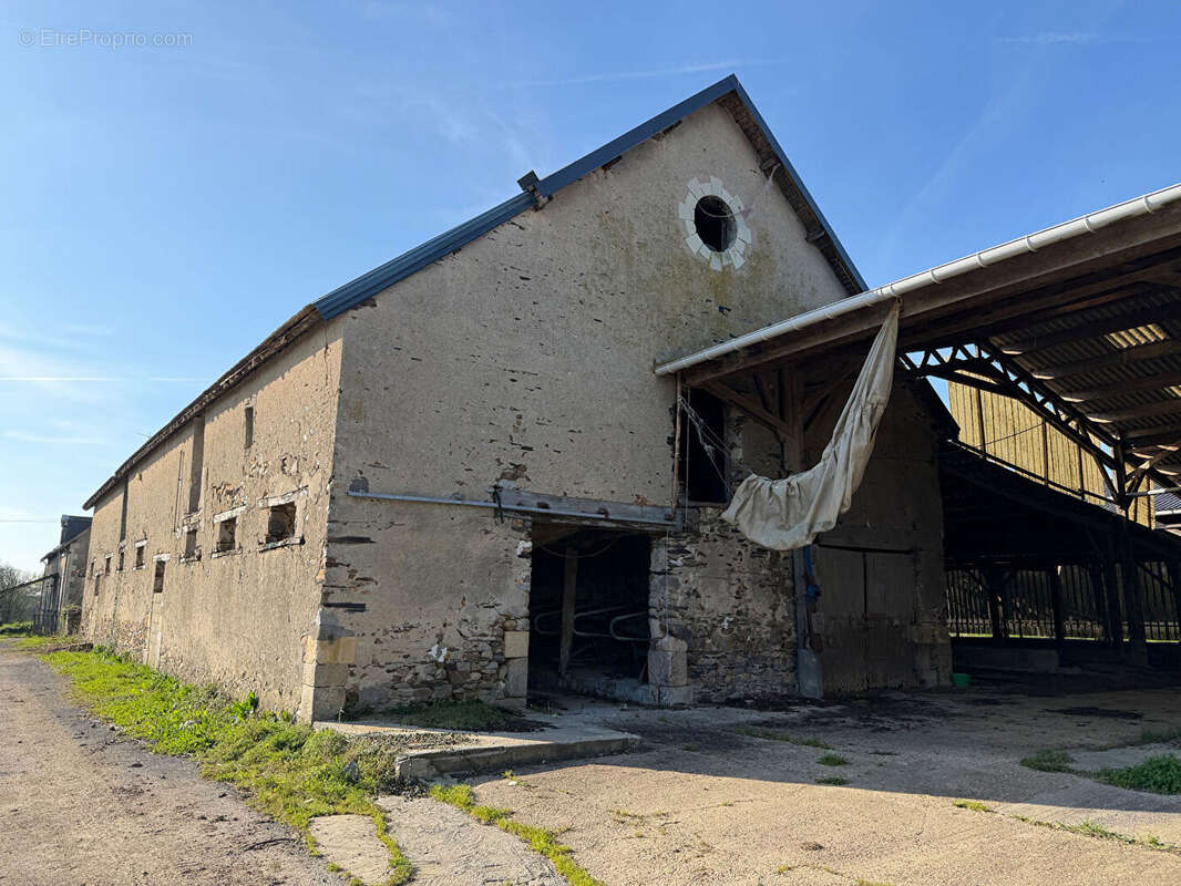 Maison à VERN-D'ANJOU