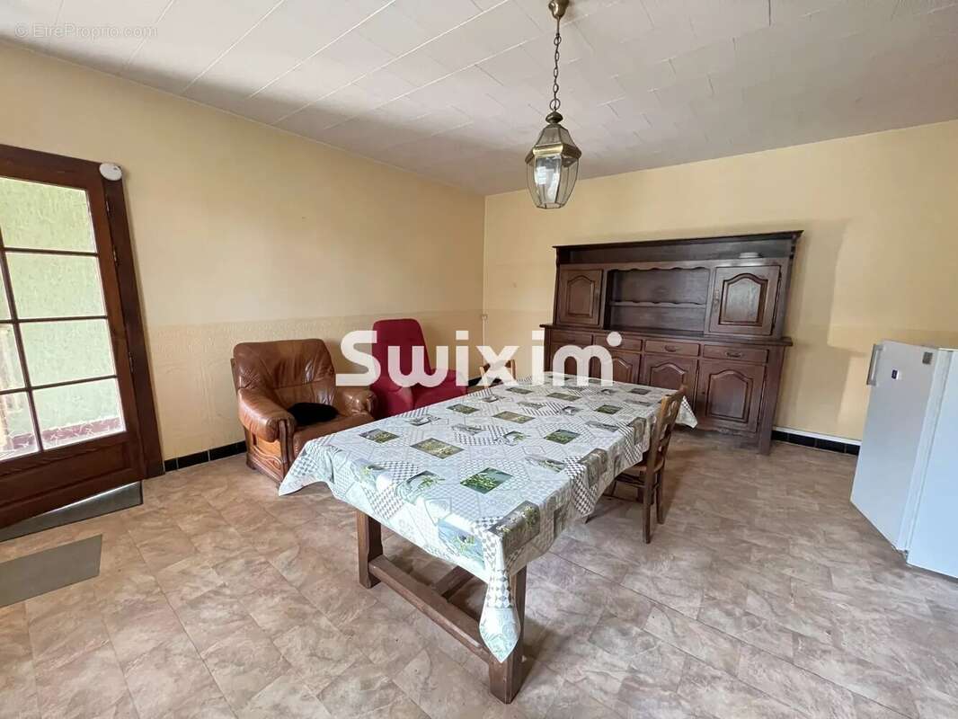 Maison à LONS-LE-SAUNIER