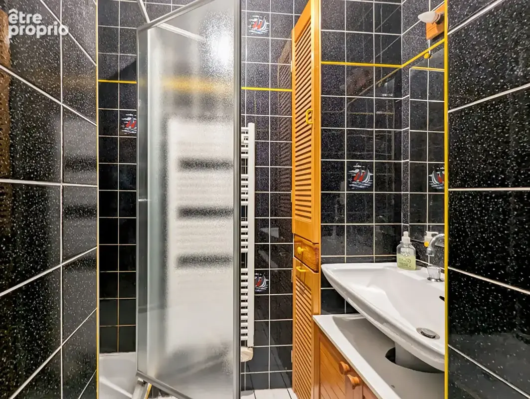 MAISON 6 PIÈCES  de140 M²  et Terrain de 1 200 m²  - En plein coeur de Saint Aubin D'Aubigné - photo 10
