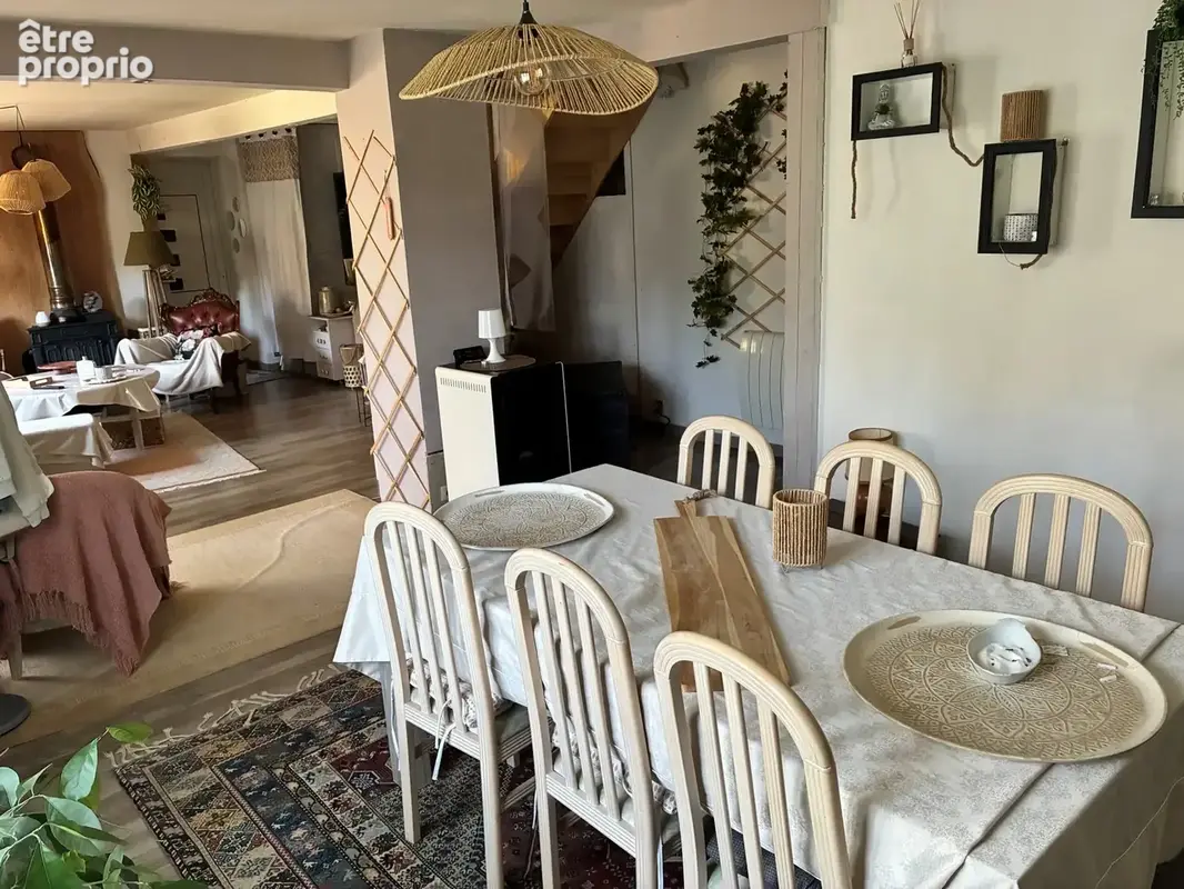 Maison 12 pièces 270 m² à vendre à Saint-Savin (86310) - photo 4