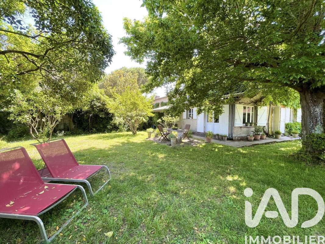 Maison 150 m² à Saint-Seurin-De-Cadourne  - photo 7