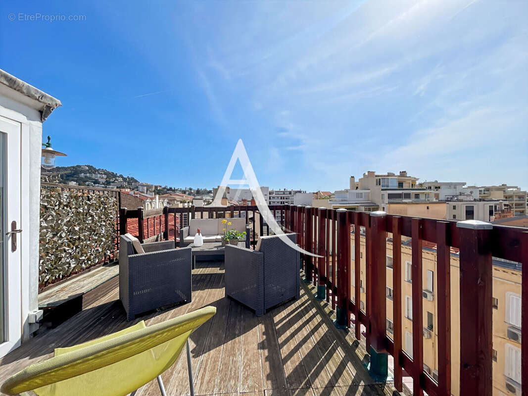 Appartement à CANNES