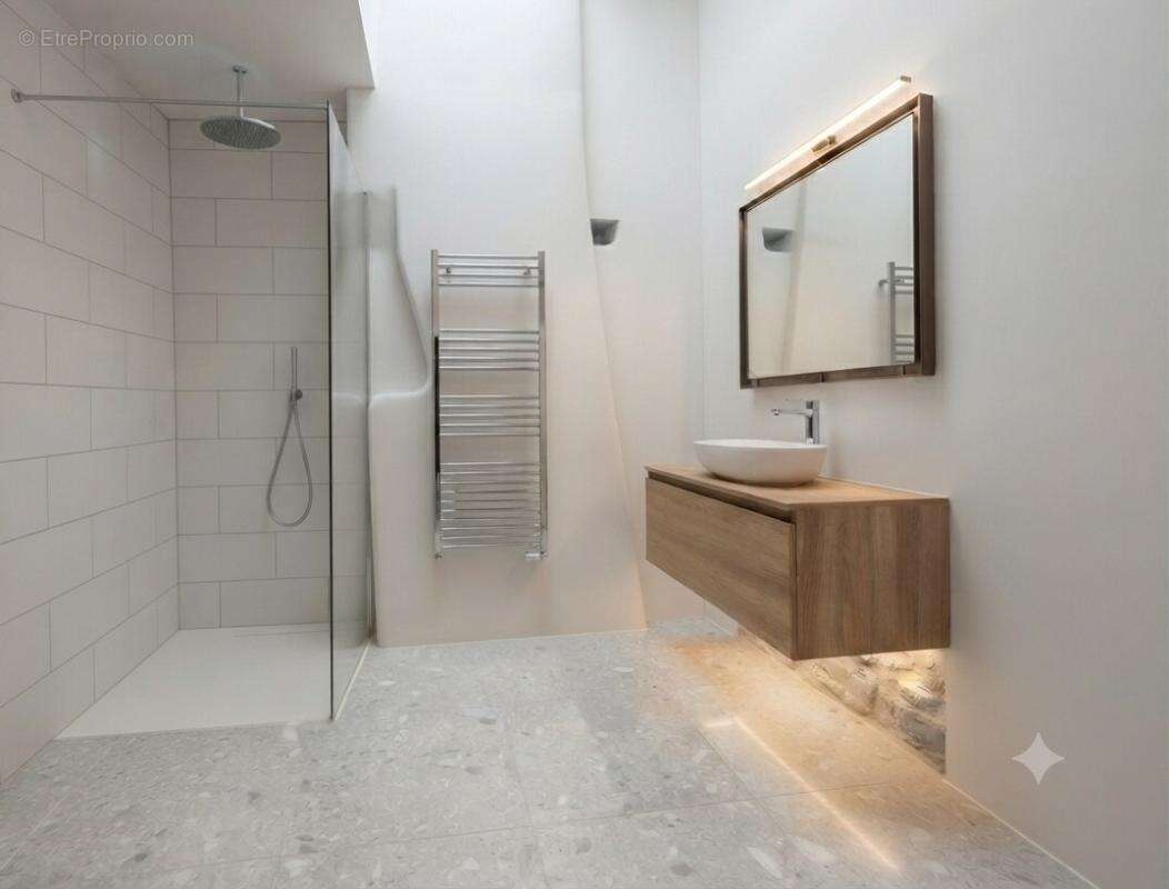 Appartement de caractère à aménager – Dernier étage – Centre-ville Fontainebleau - photo 7