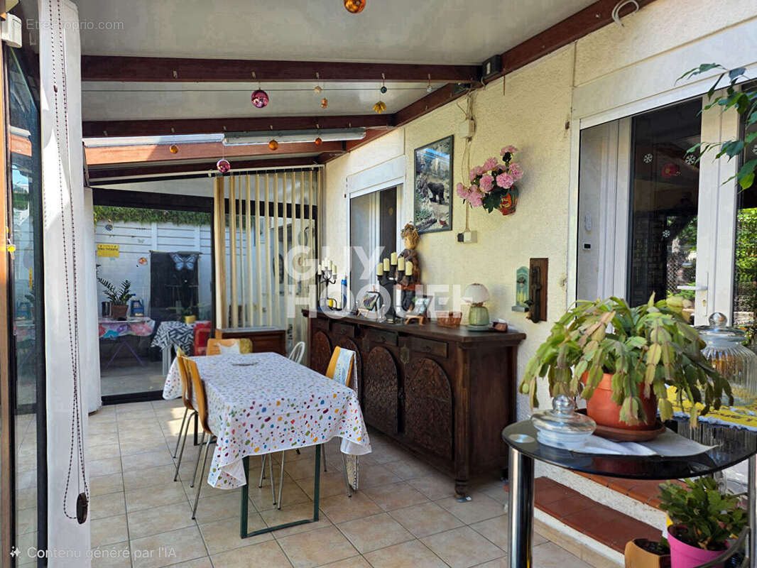 A VENDRE VIAGER OCCUPE - CANOHES maison 2 faces, 4 pièces avec garage et jardin - photo 3
