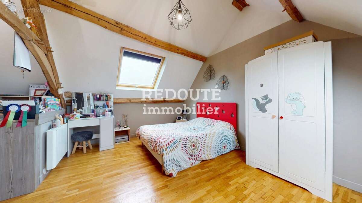 Maison à COURVILLE