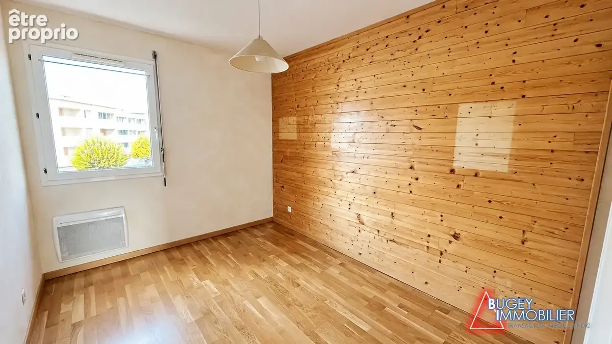 Appartement 75 m² à Amberieu-En-Bugey  - photo 9