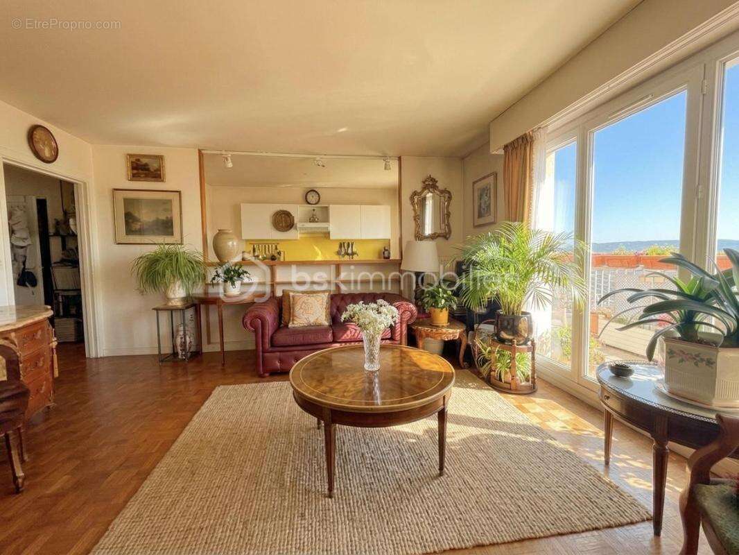 Appartement à MARLY-LE-ROI