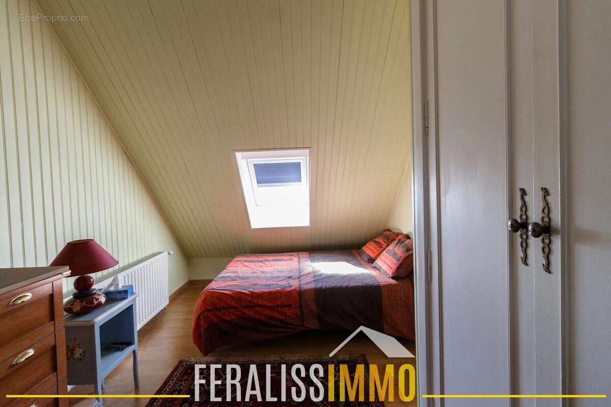 Maison à VAUX-SUR-SEINE