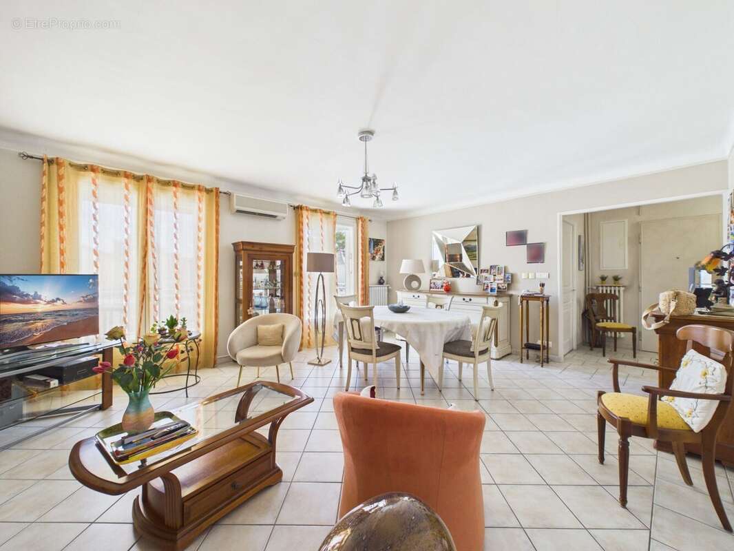 Appartement 96 m² à Avignon  - photo 2