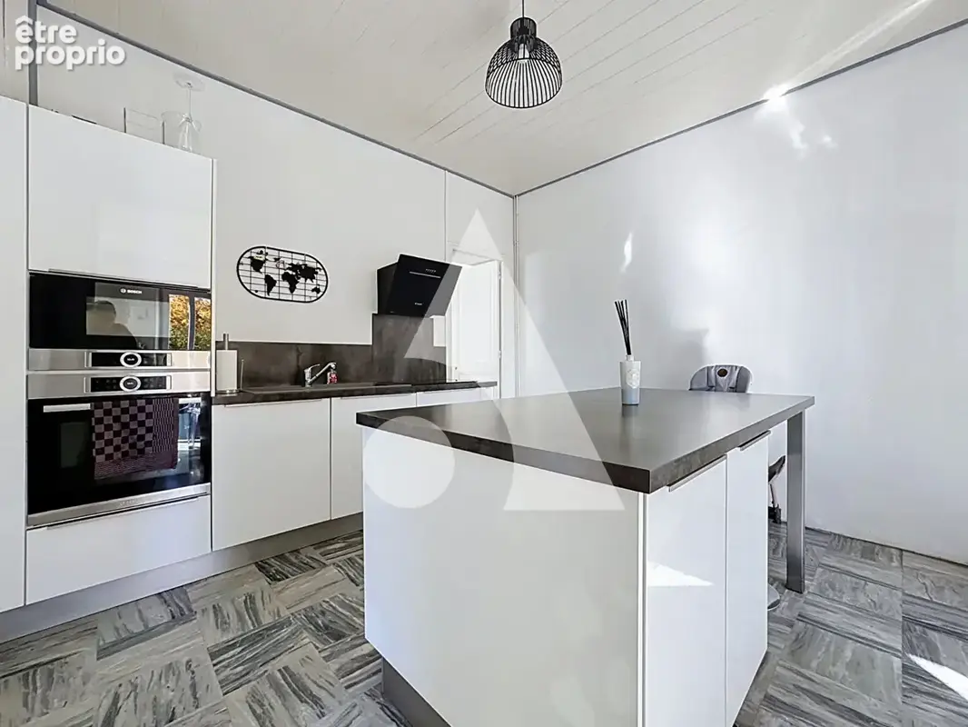 Maison de Maître des années 1920 avec dépendance - 217.98 m² habitables - Terrain de 1 430 m² - GAP ! - photo 7