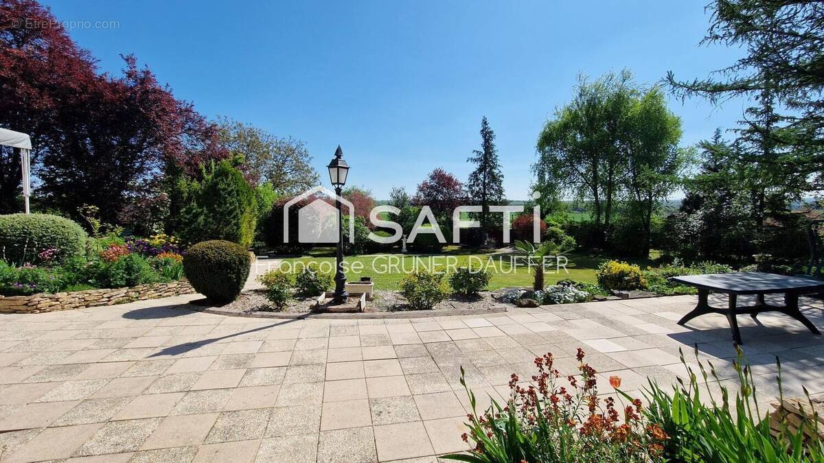 Photo 1 - Maison à VILLEY-SAINT-ETIENNE