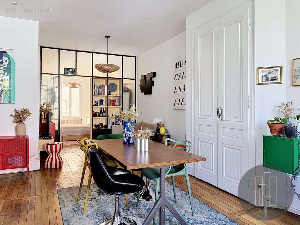 Appartement à LYON-6E
