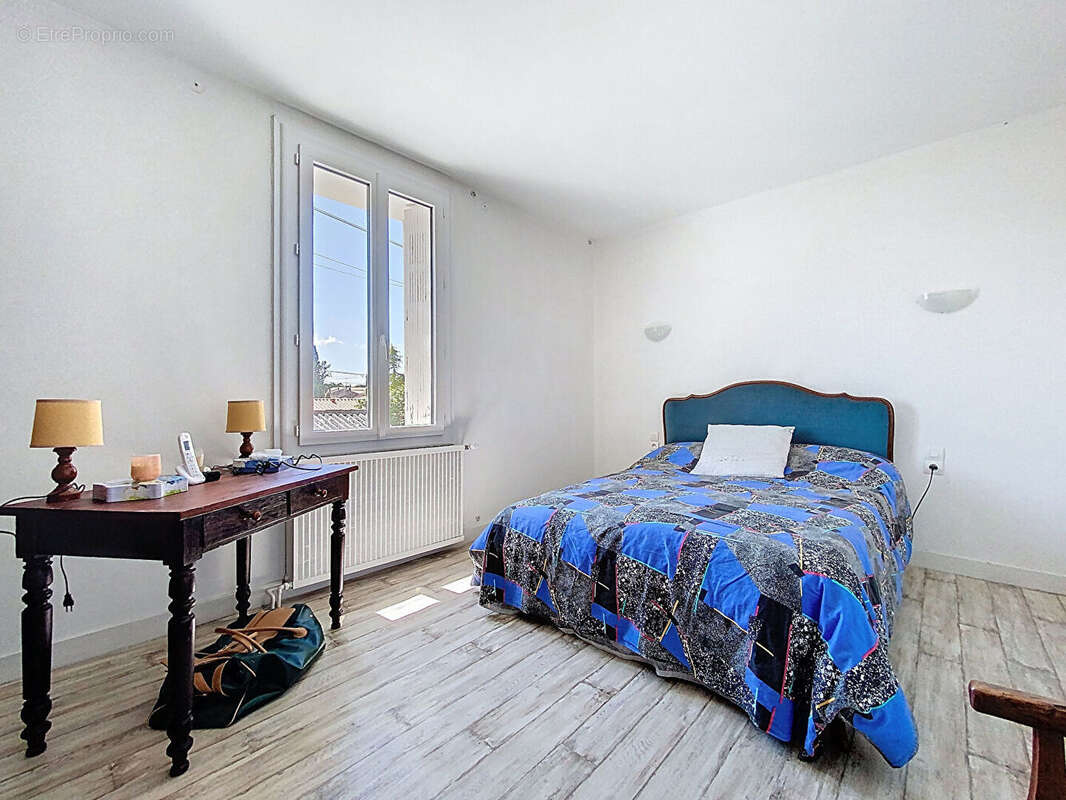 Maison à PORT-DES-BARQUES