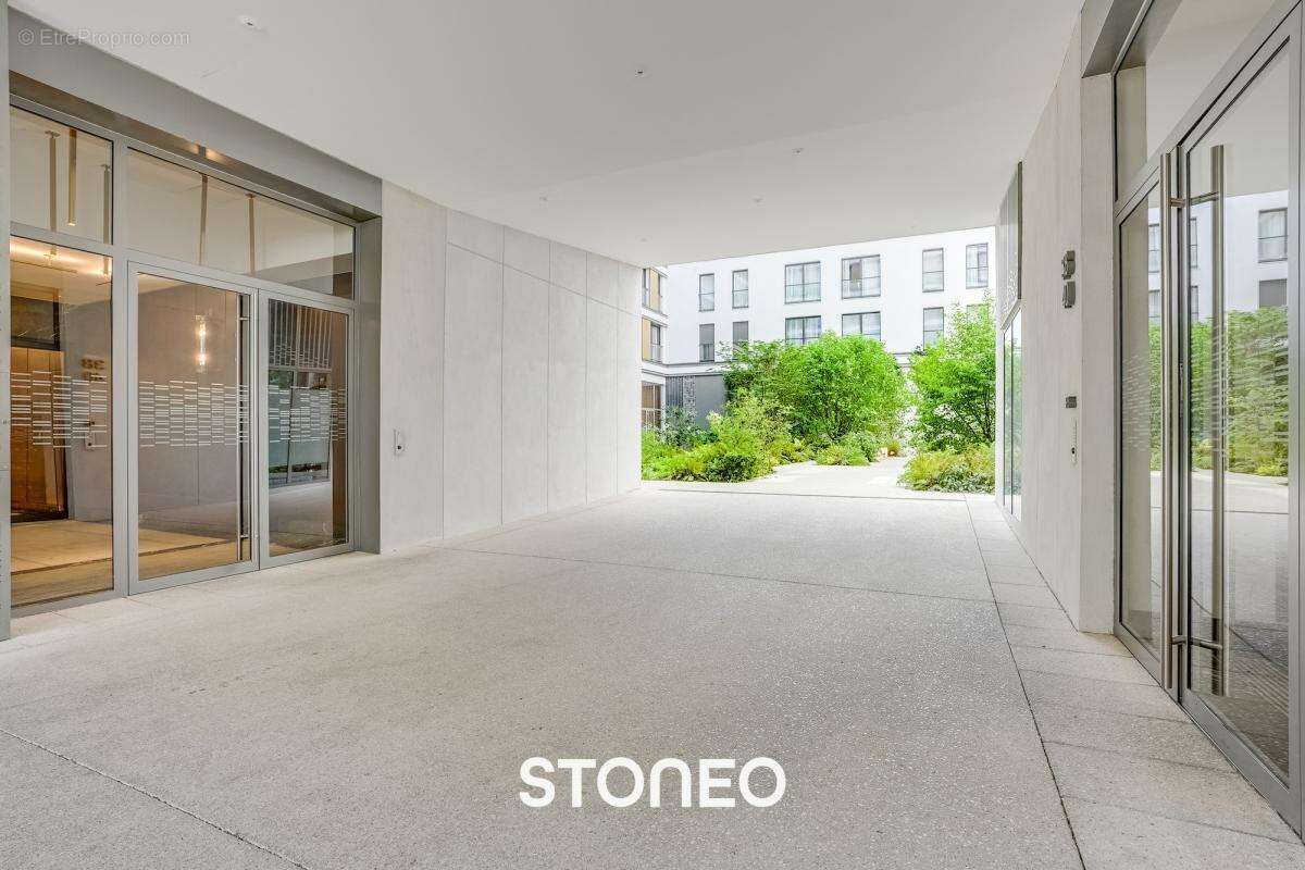 Appartement à ISSY-LES-MOULINEAUX