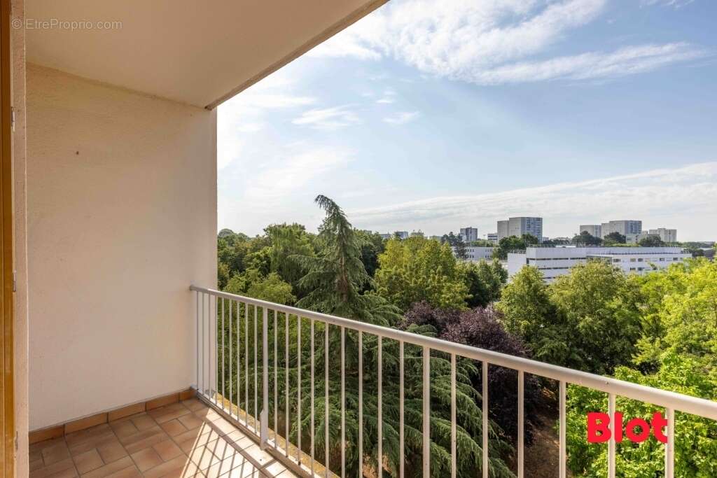 Appartement 67 m² à Rennes  - photo 2