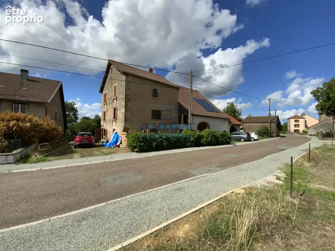 Maison à LA NEUVELLE-LES-LURE