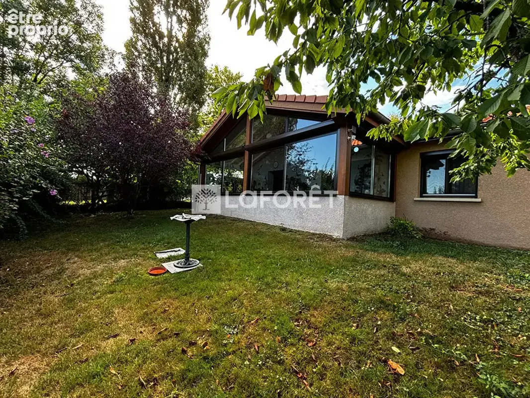 Maison à vendre Saint Marcel 6 pièce(s) 140m2 - photo 5