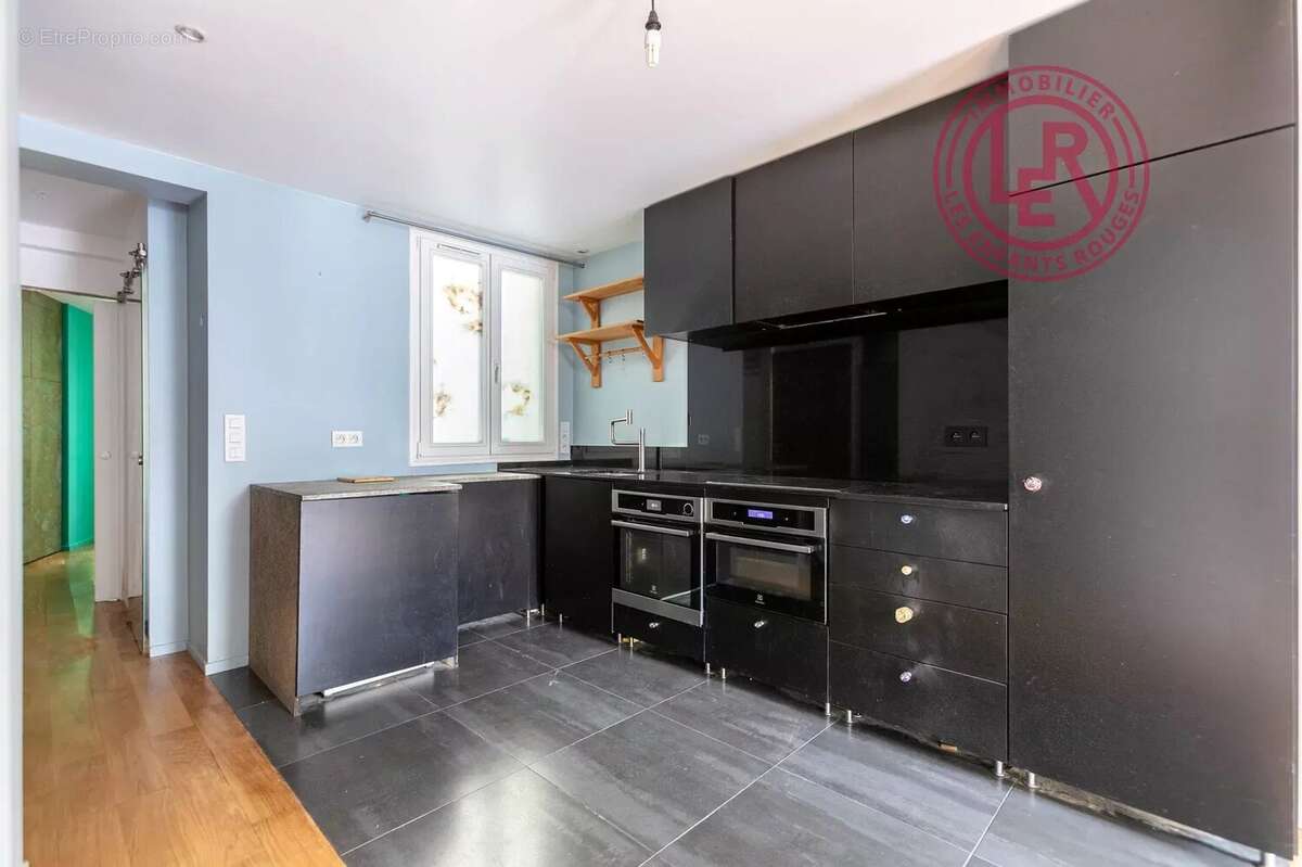 Appartement à PARIS-3E