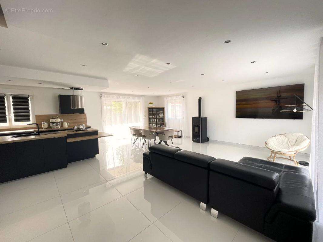 Maison à SAINT-AUBIN-SUR-GAILLON