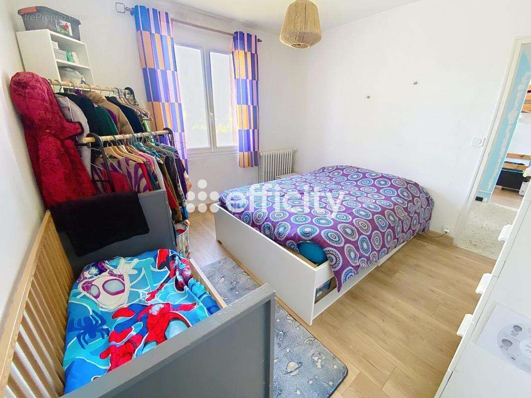 Maison à SAINT-MAURICE-SUR-FESSARD