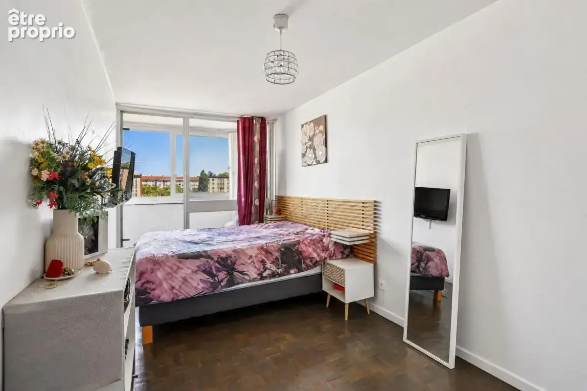 A vendre  Appartement T3 bis  68 m²  Villeurbanne – Laurent Bonnevay - photo 4