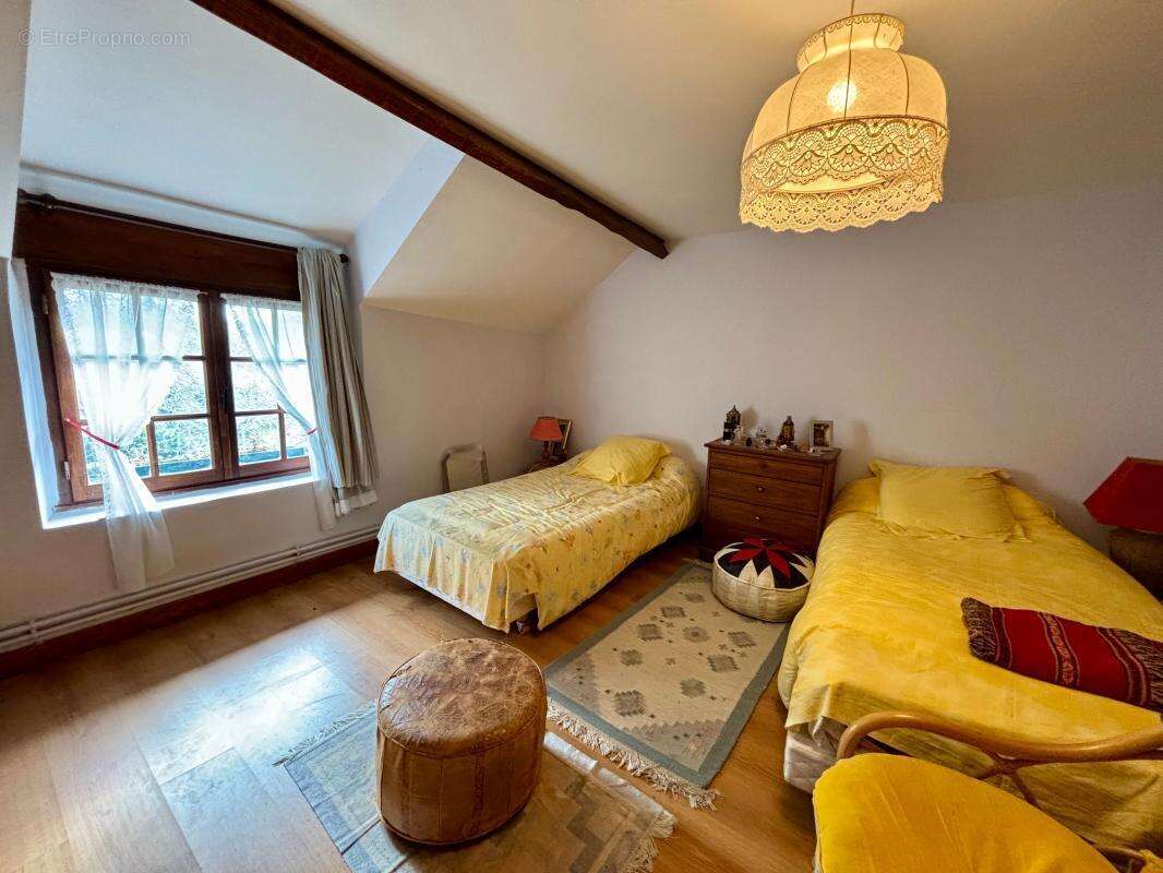 Maison à ETAMPES