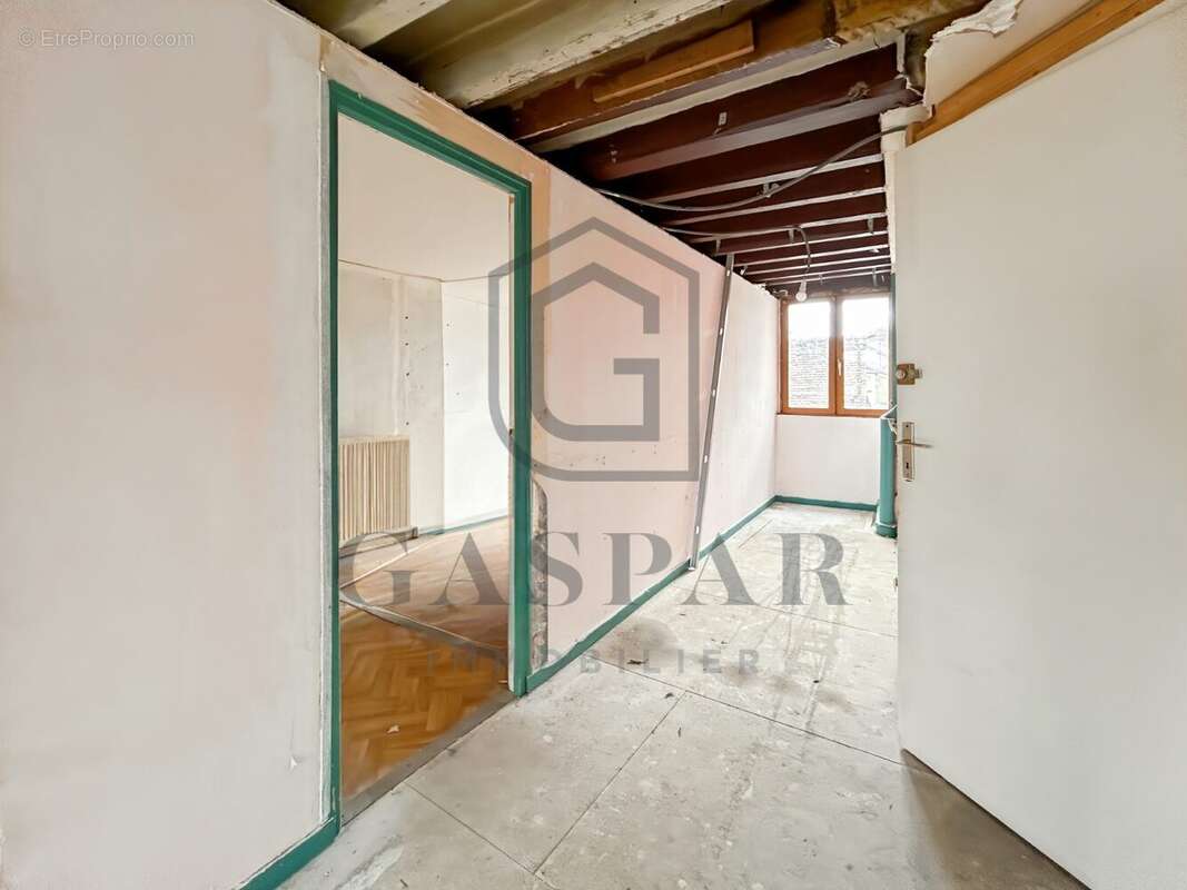 Maison à CONCHES-EN-OUCHE