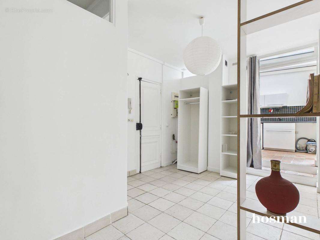Idéal investissement ou pied-à-terre ! Studio au calme avec terrasse privative - Rue De Rome, Paris - photo 11